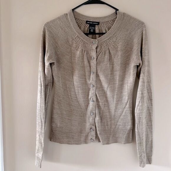 Womens’ New York & Co. Soft Cardigan Size XS - Picture 1 of 4